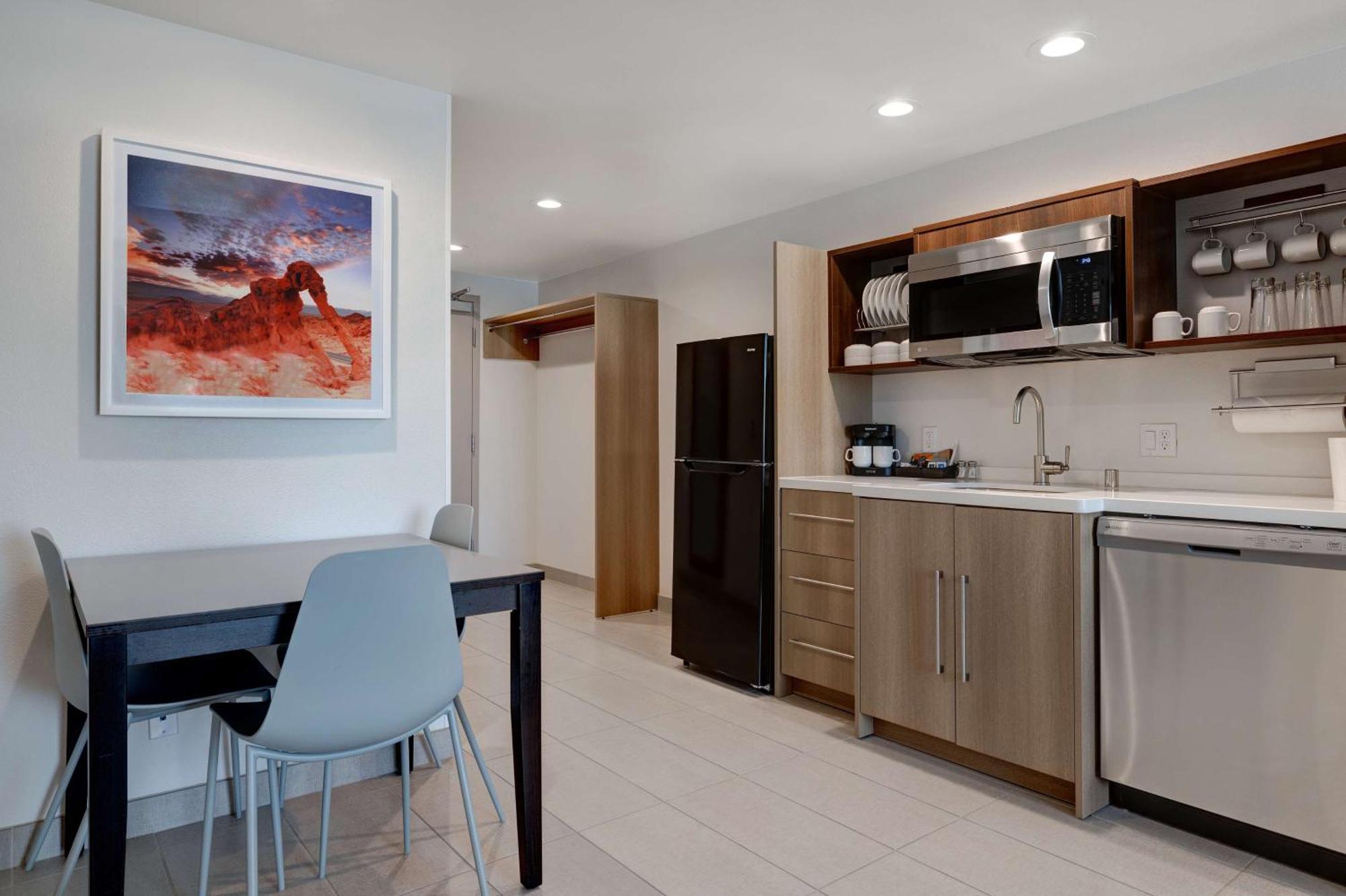 Home2 Suites By Hilton Las Vegas Southwest I-215 Curve ภายนอก รูปภาพ